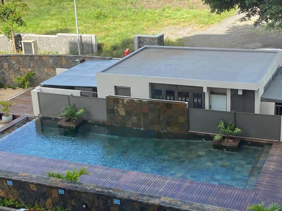 Stylish & Luxury 2-Bed Parkside Apart With Pool Vacoas-Phoenix Ngoại thất bức ảnh